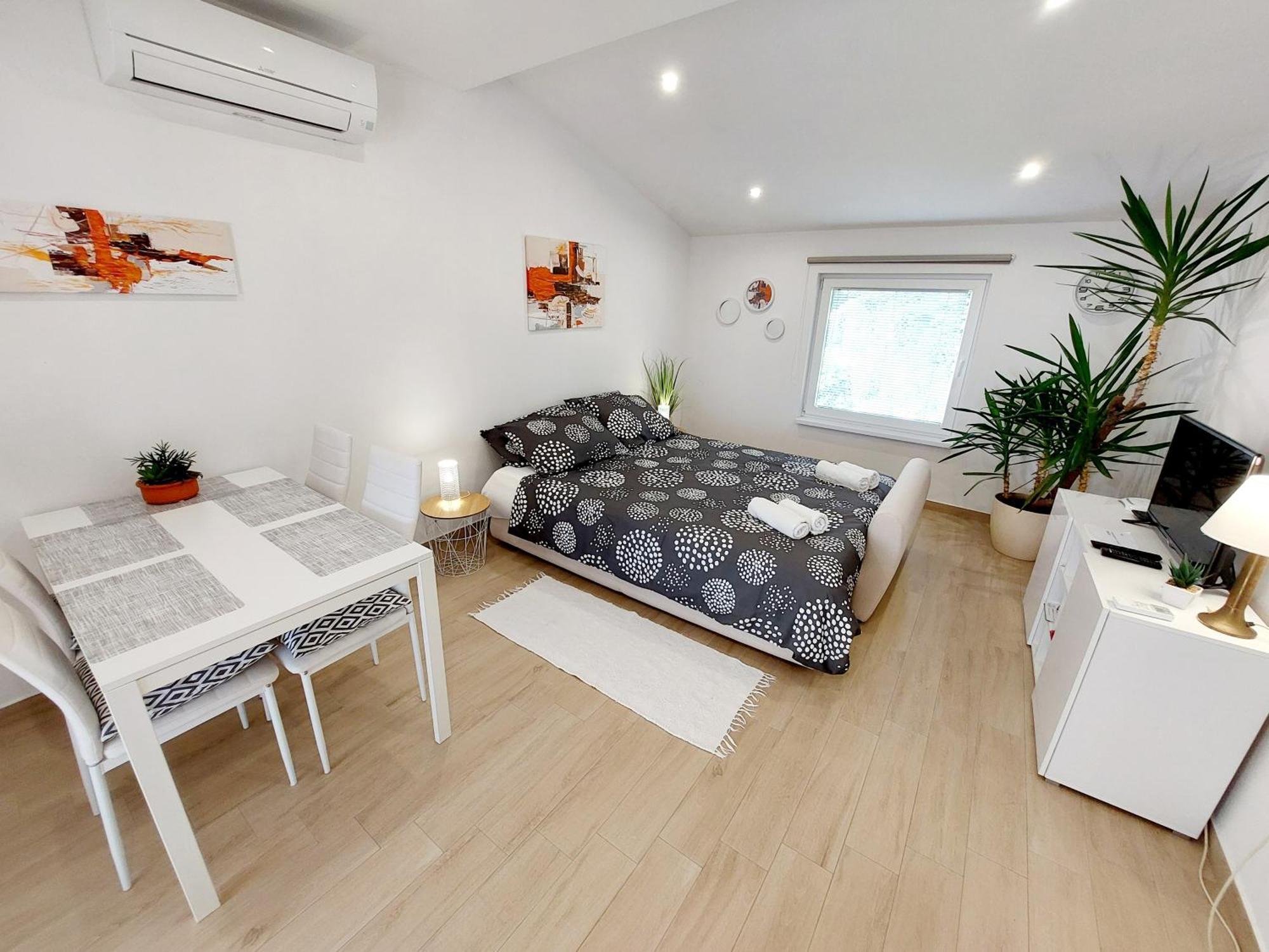M&M Sunset Apartments Порторож Экстерьер фото